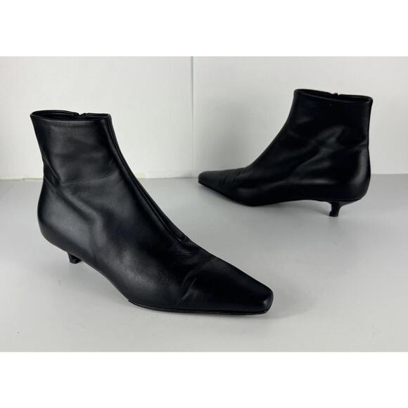 TOTEME Shoes - TOTEME Women's The Slim Black Leather Ankle Boot EU 37 US 7
